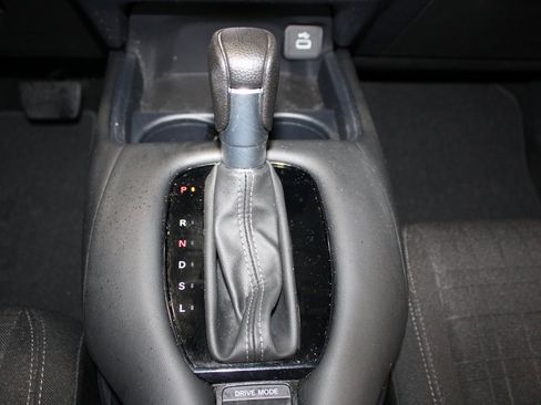 Used 2023 Honda HR-V LX image 28