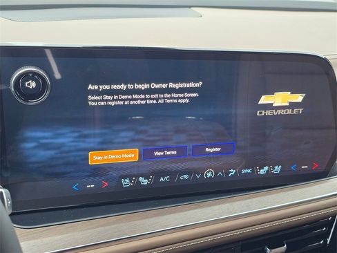 New 2026 Chevrolet Suburban High Country image 28