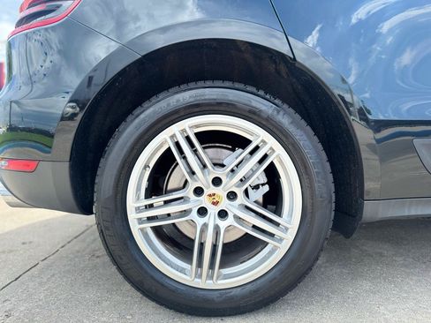 Used 2017 Porsche Macan S AWD/4WD image 26