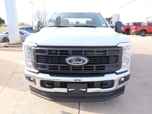 New 2026 Ford F250 XL w/ FX4 Off-Road Package image 9