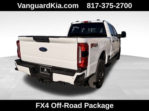 Used 2023 Ford F250 XL w/ STX Appearance Package image 4