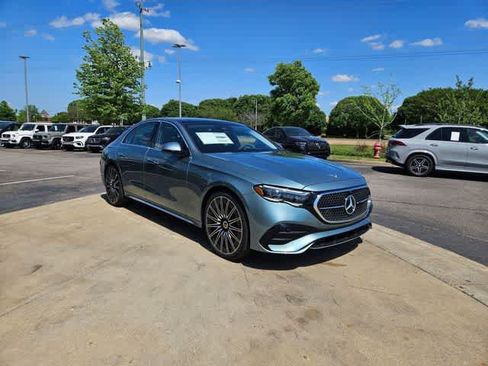 New 2026 Mercedes-Benz E 350 Sedan image 3