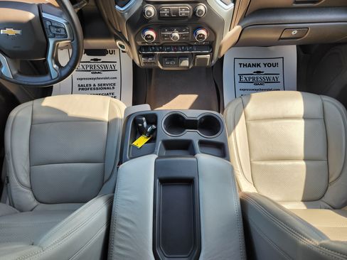 Used 2019 Chevrolet Silverado 1500 LT w/ All-Star Edition AWD/4WD image 18
