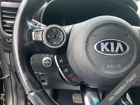 Used 2019 Kia Soul ! w/ Technology Package FWD image 14