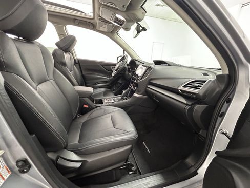 Used 2020 Subaru Forester Limited w/ Popular Package #3 image 42
