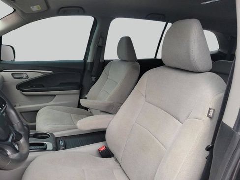 Used 2019 Honda Pilot LX image 20