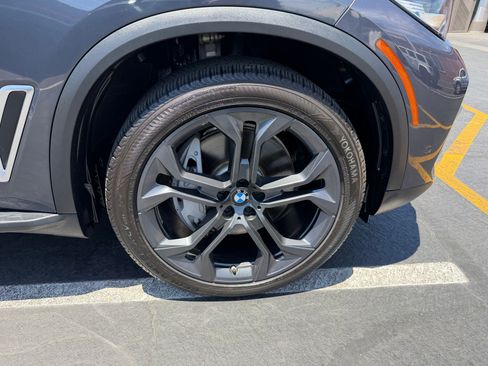 Used 2019 BMW X5 xDrive50i AWD/4WD image 28