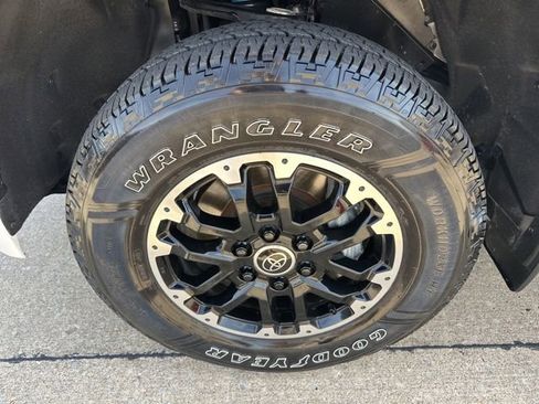 Used 2024 Toyota Tundra SR5 w/ TRD Off-Road Package image 7