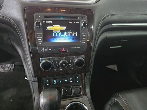 Used 2016 Chevrolet Traverse LT image 28