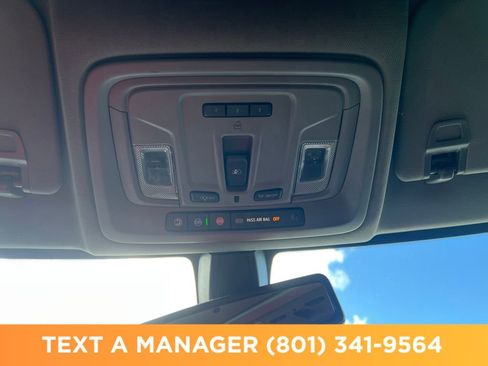 Used 2021 GMC Sierra 1500 SLT w/ SLT Premium Package AWD/4WD image 24