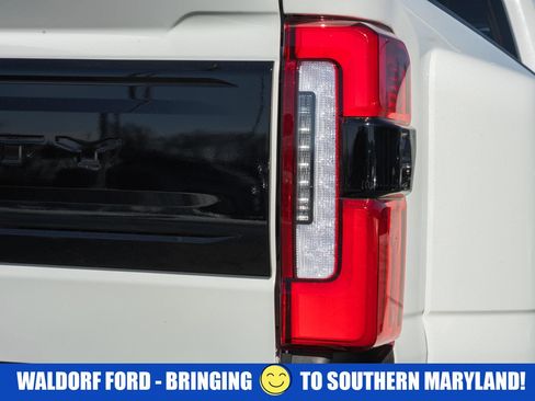 Used 2025 Ford F350 Platinum image 8