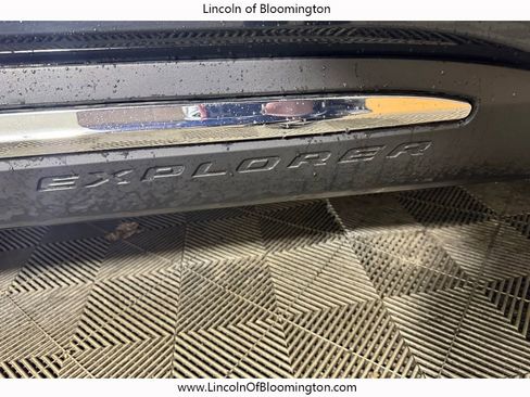 Used 2023 Ford Explorer XLT w/ Equipment Group 202A image 16