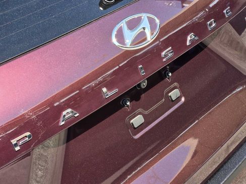 Certified 2024 Hyundai Palisade Calligraphy AWD/4WD image 10