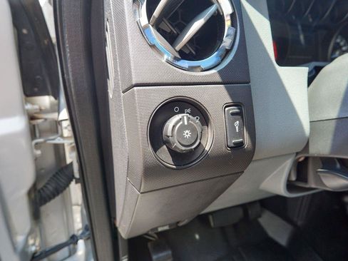 Used 2015 Ford F250 XLT AWD/4WD image 19