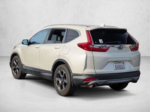 Used 2018 Honda CR-V Touring image 8