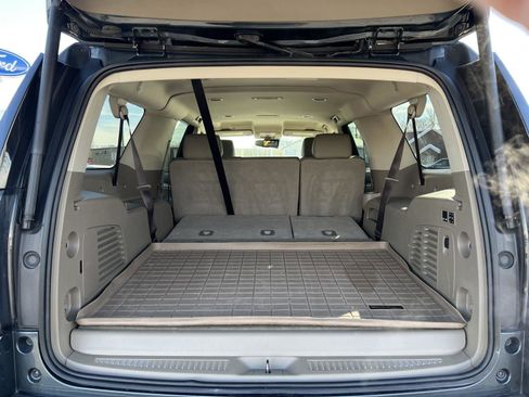 Used 2020 GMC Yukon XL SLT image 49