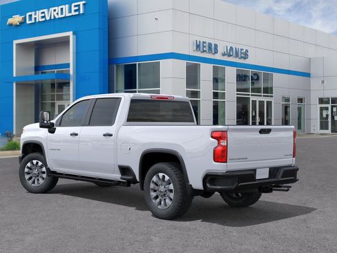 New 2026 Chevrolet Silverado 2500 Custom w/ Custom Value Package AWD/4WD image 3