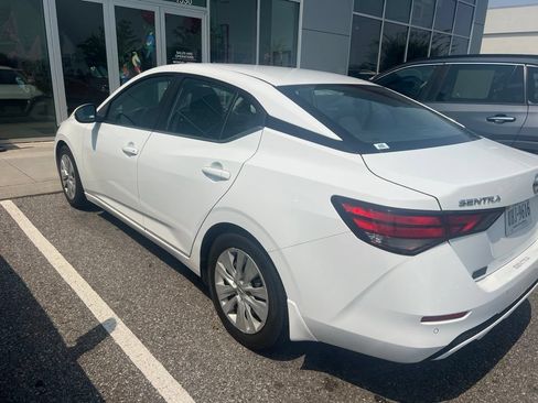 Used 2021 Nissan Sentra S FWD image 4