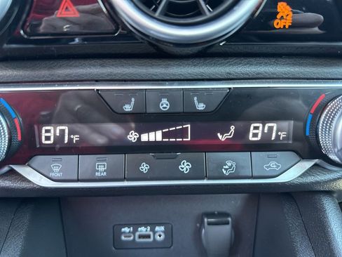 Used 2023 Nissan Sentra SV w/ All-Weather Package FWD image 27