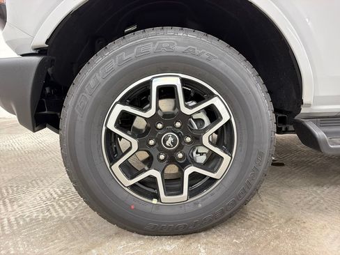 New 2026 Ford Bronco Outer Banks AWD/4WD image 11