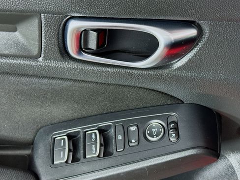 Used 2024 Honda Civic Sport image 23