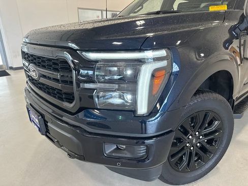 Used 2025 Ford F150 Lariat AWD/4WD image 9
