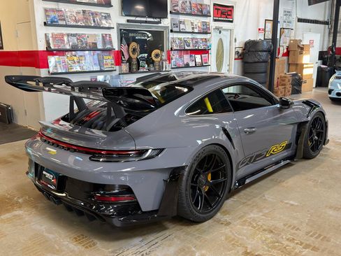 Used 2025 Porsche 911 GT3 RS RWD image 6