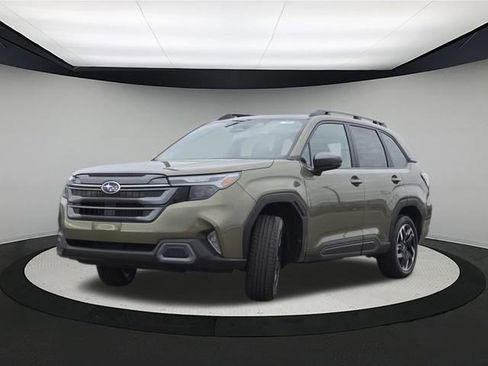 New 2025 Subaru Forester Limited image 3