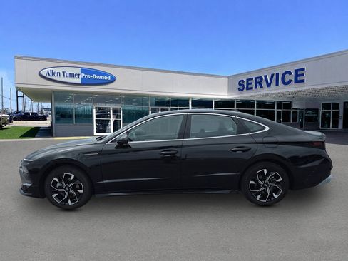 Certified 2024 Hyundai Sonata SEL FWD image 5