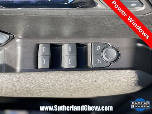 Used 2024 Chevrolet Colorado ZR2 w/ ZR2 Convenience Package III image 18