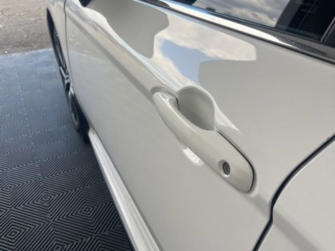 Used 2023 Toyota Camry SE image 6