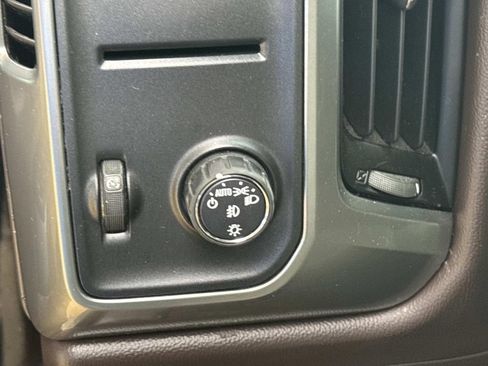 Used 2017 Chevrolet Silverado 1500 LT w/ All Star Edition RWD image 22