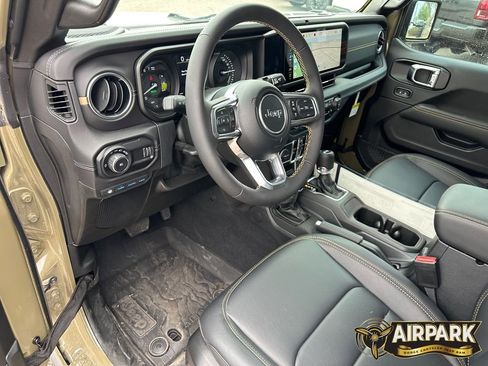 New 2025 Jeep Wrangler Sahara image 15