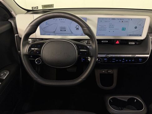 Used 2024 Hyundai Ioniq 5 SEL RWD image 13