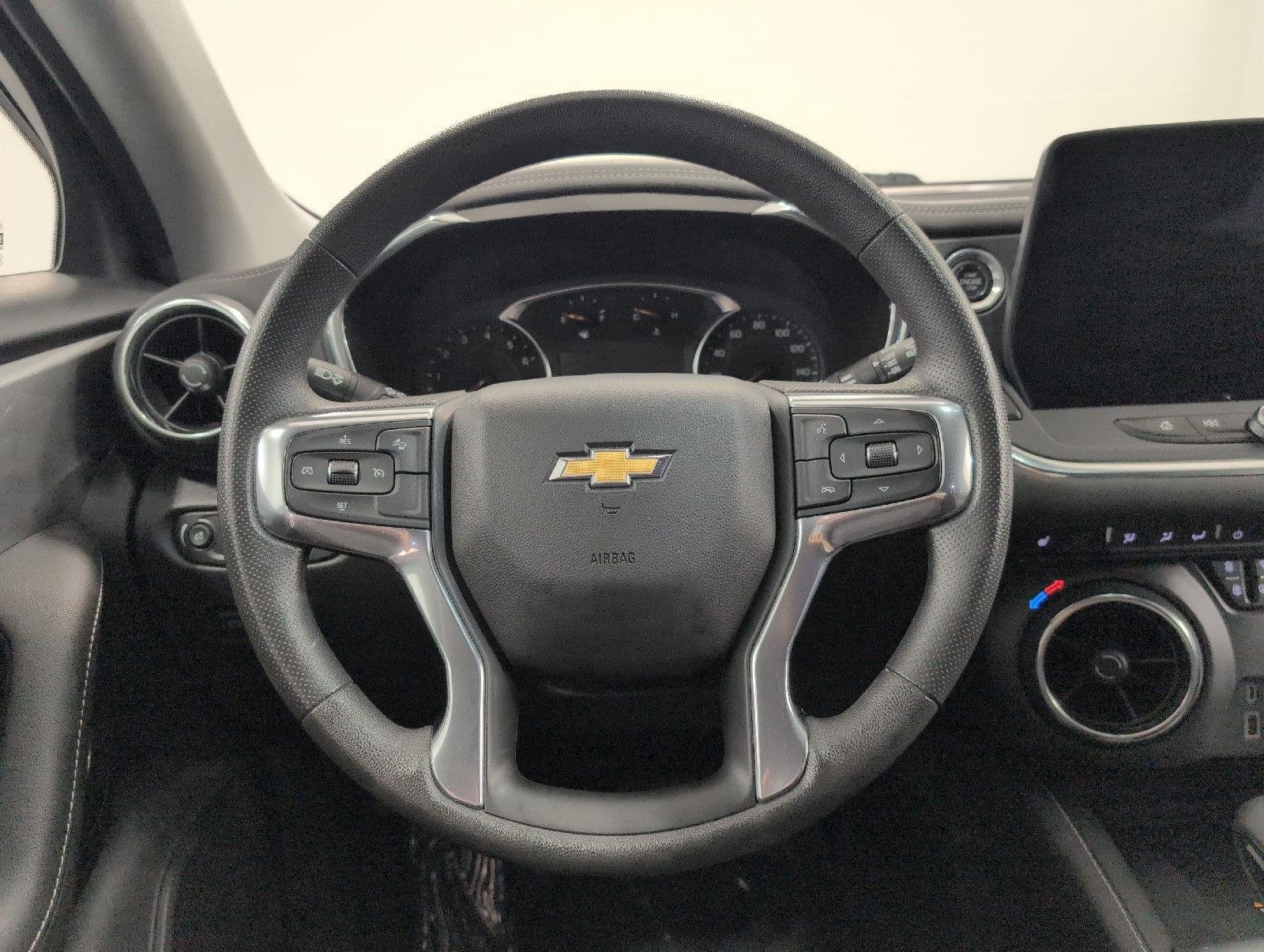 Used 2024 Chevrolet Blazer LT w/ Convenience Package AWD/4WD image 5
