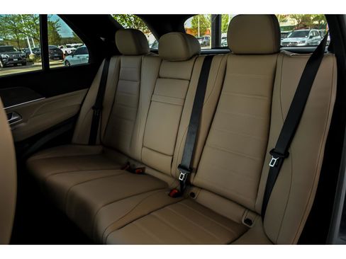 New 2026 Mercedes-Benz GLE 450 4MATIC image 9