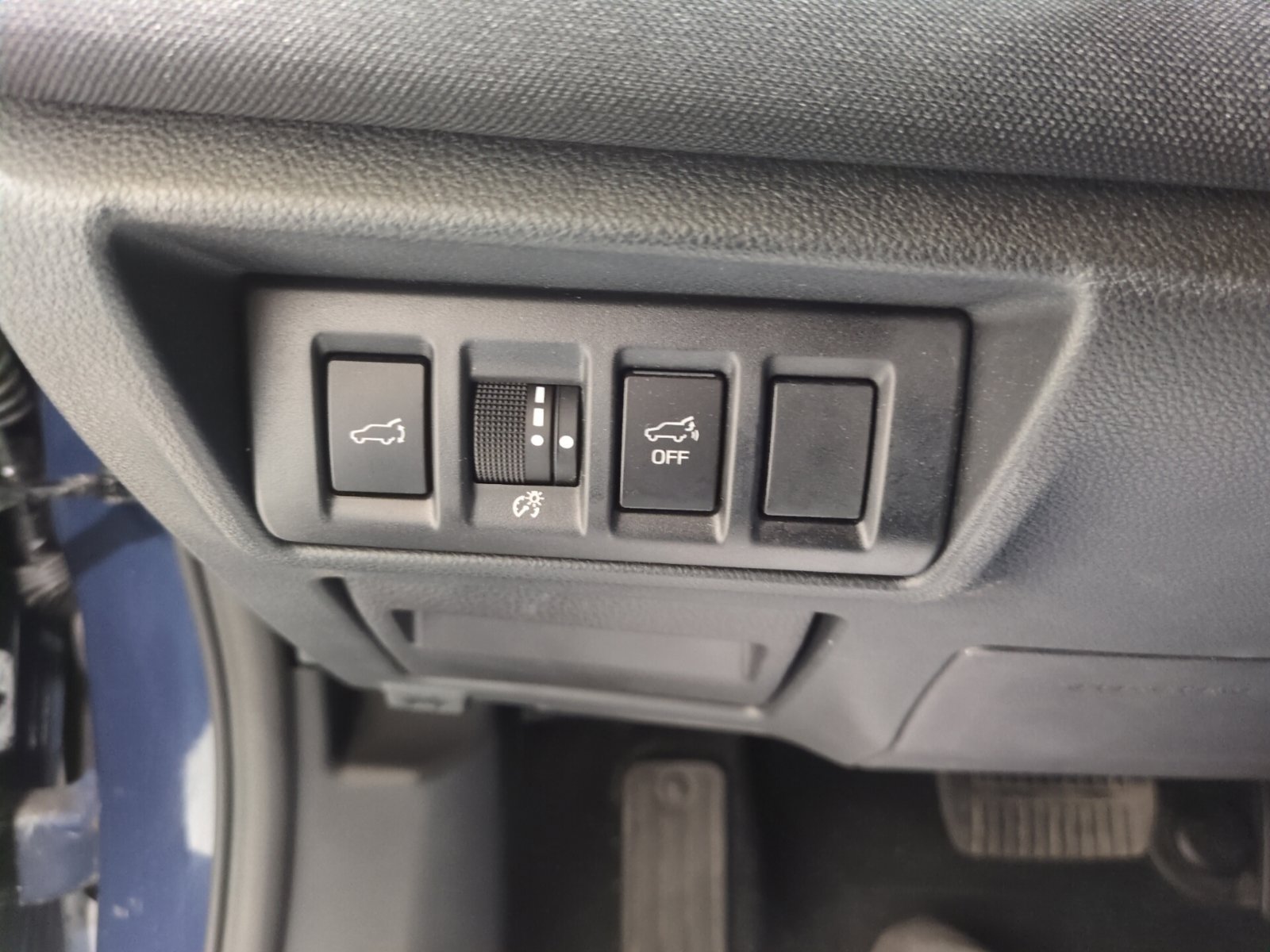 Certified 2024 Subaru Outback Premium AWD/4WD image 19