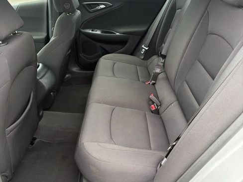 Used 2020 Chevrolet Malibu LS FWD image 10