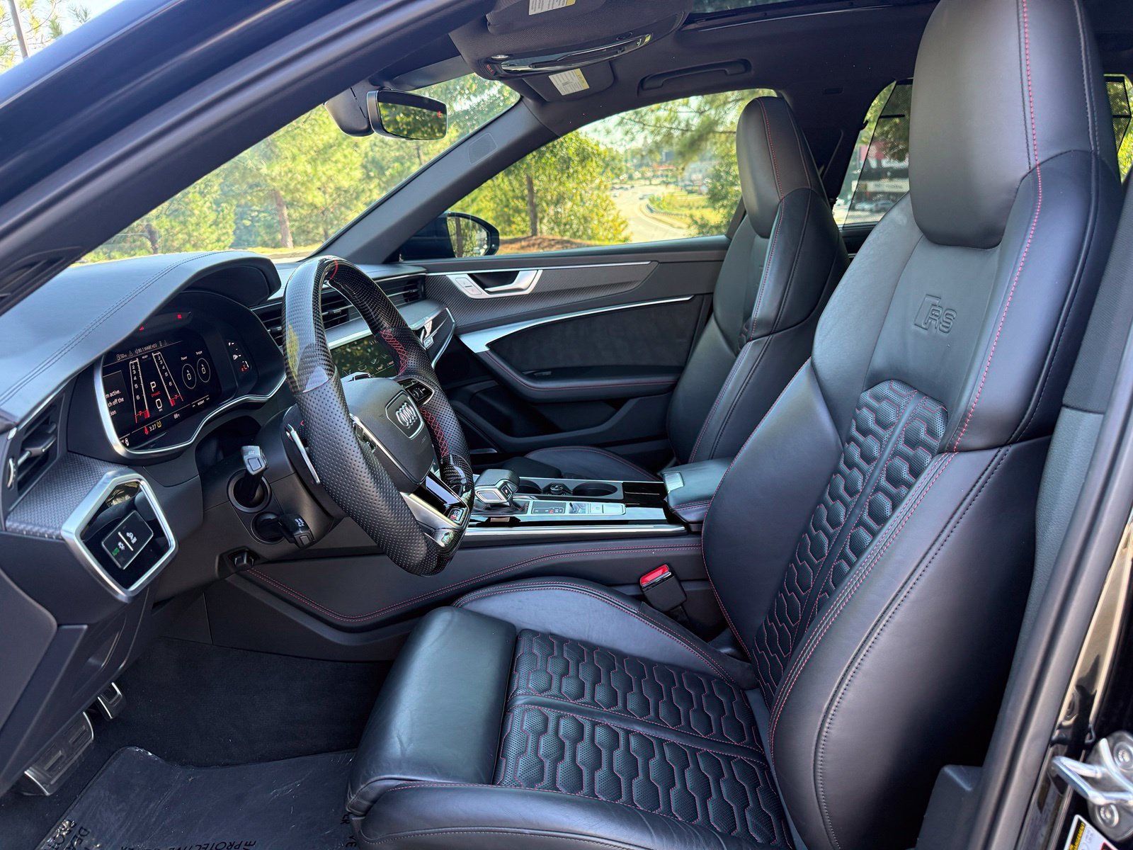 Used 2021 Audi RS 6 w/ Executive Package AWD/4WD image 35