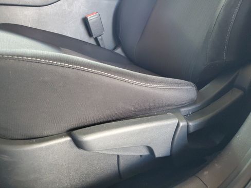 Used 2024 Nissan Sentra SV FWD image 19