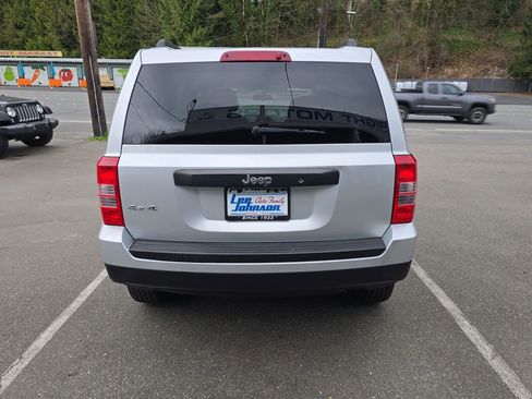 Used 2012 Jeep Patriot Sport image 5