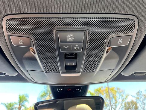 Used 2018 Mercedes-Benz GLA 250 4MATIC image 33