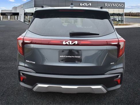 Certified 2024 Kia Seltos S image 4