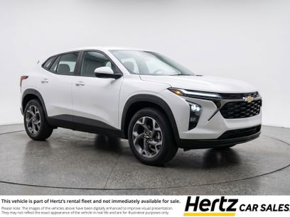 Used 2025 Chevrolet Trax LT