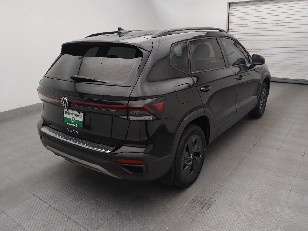 Used 2025 Volkswagen Taos S FWD image 9