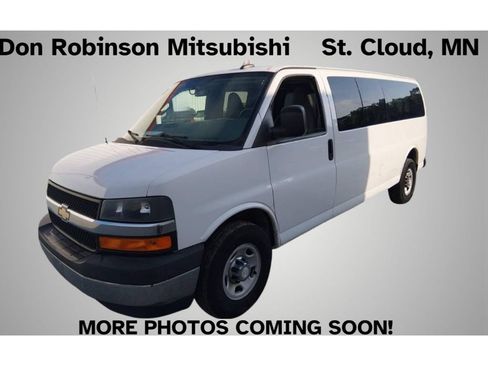 Used 2017 Chevrolet Express 3500 LT w/ LT Preferred Equipment Group RWD image 1