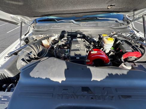 Used 2020 RAM 3500 Tradesman image 11