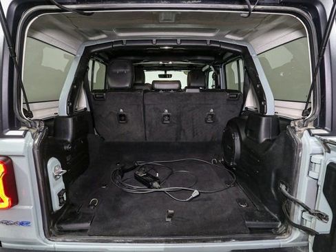 Used 2023 Jeep Wrangler Unlimited Sahara w/ Cold Weather Group image 12