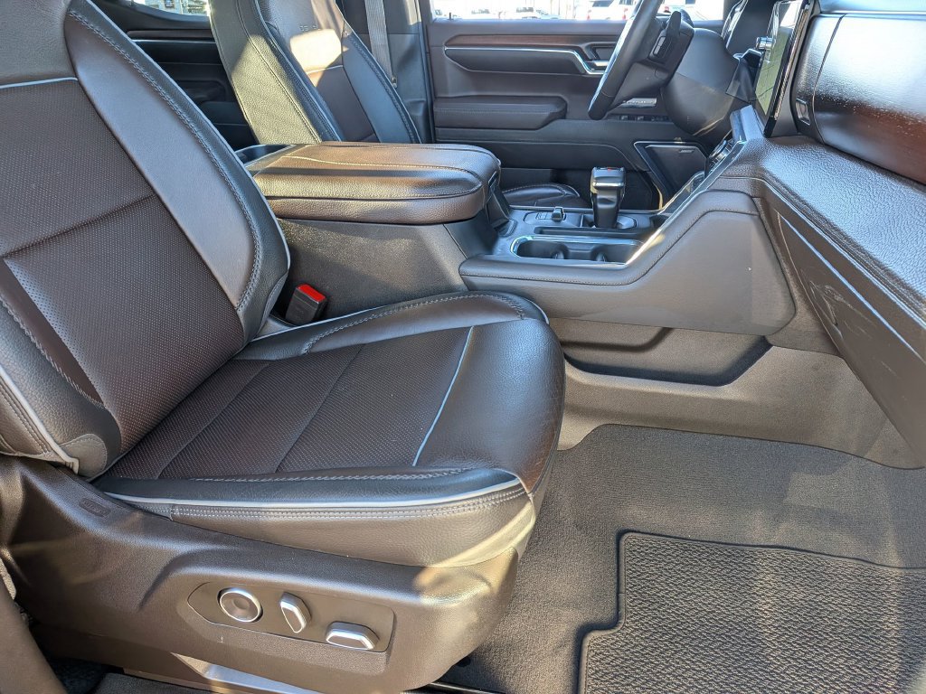 Used 2024 GMC Sierra 1500 Denali w/ Denali Reserve Package AWD/4WD image 30