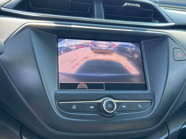 Used 2022 Chevrolet TrailBlazer LT w/ Driver Confidence Package AWD/4WD image 27
